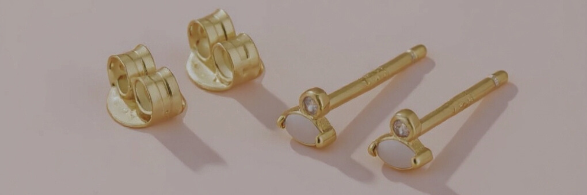 18k Gold Vermeil Stud Earrings