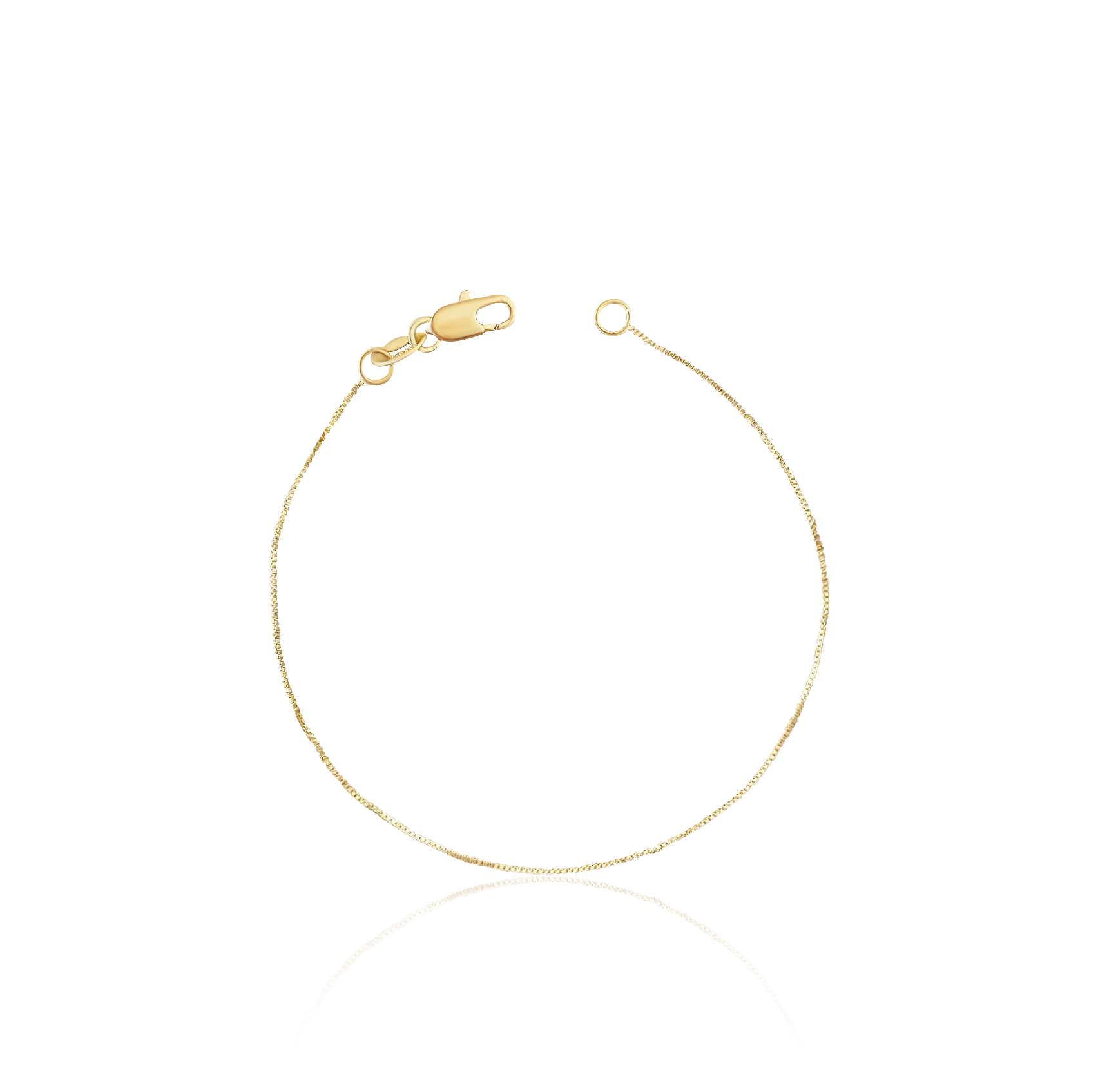 dainty gold bracelet featuring dainty box chain links